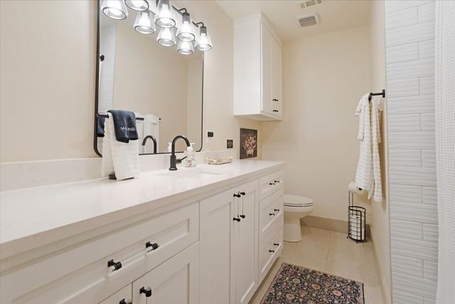 225 Karen Drive, Denison, TX 75021