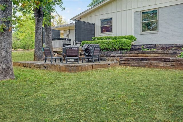 225 Karen Drive, Denison, TX 75021