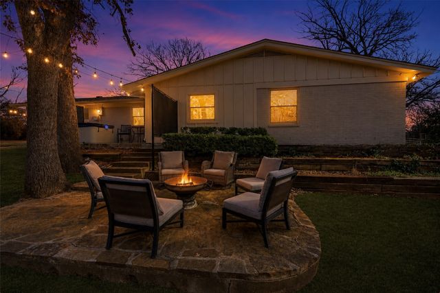 225 Karen Drive, Denison, TX 75021