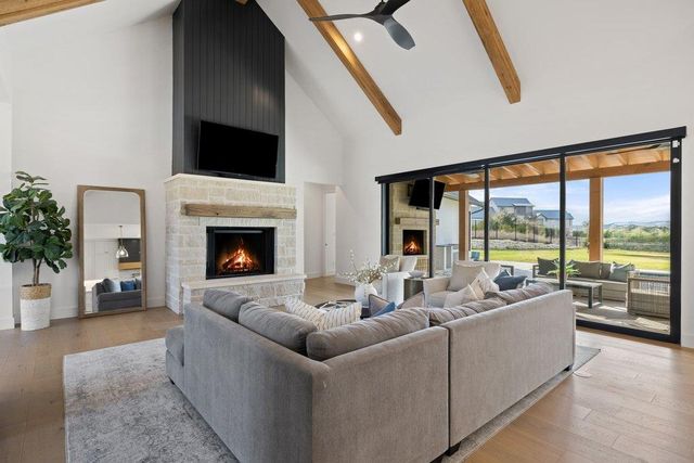 6316 Caudill LN, Austin, TX 78738