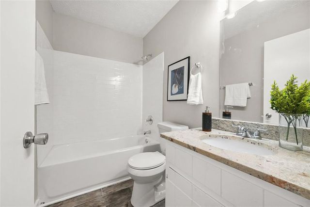 9573 Briar Creek Court, Jonesboro, GA 30238