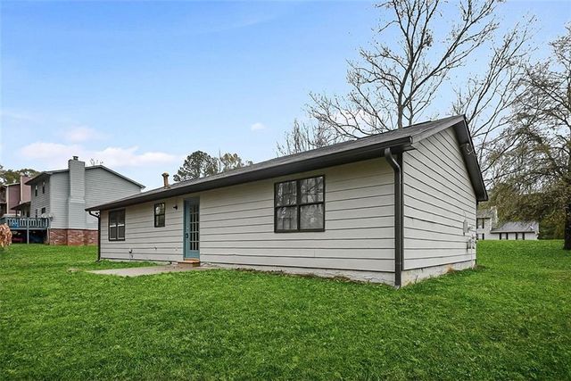 9573 Briar Creek Court, Jonesboro, GA 30238