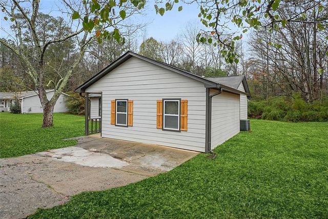 9573 Briar Creek Court, Jonesboro, GA 30238