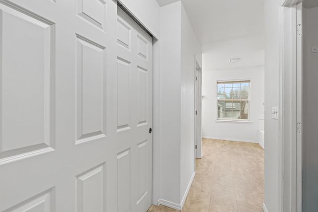 4208 S Tenfel Ln, Spokane, WA 99223