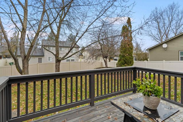 4208 S Tenfel Ln, Spokane, WA 99223