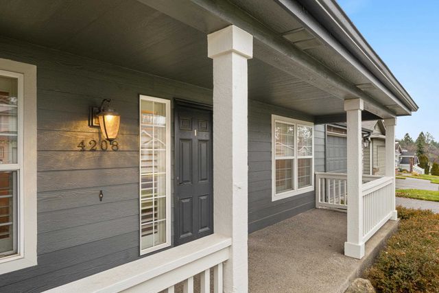 4208 S Tenfel Ln, Spokane, WA 99223