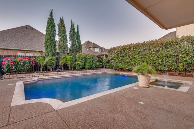 7905 Brandon Court, North Richland Hills, TX 76182