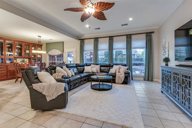 7905 Brandon Court, North Richland Hills, TX 76182