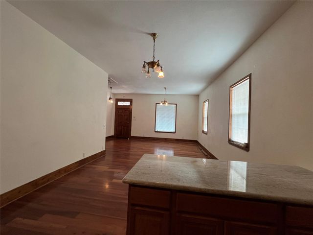 1813 29th Street, Galveston, TX 77550