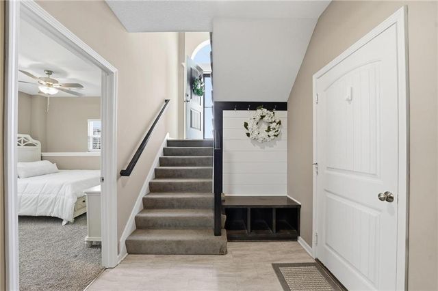 10202 N Quincy Avenue, Kansas City, MO 64156