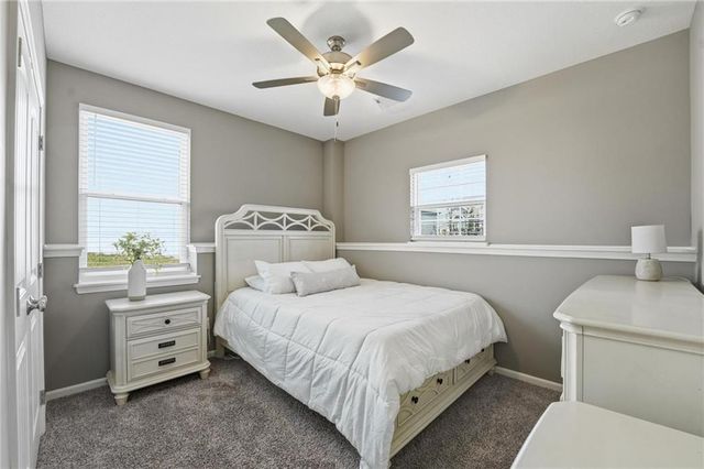 10202 N Quincy Avenue, Kansas City, MO 64156