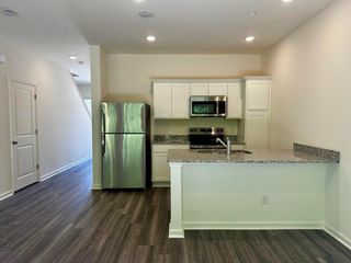 8867 Salamander Road 39, North Charleston, SC 29406