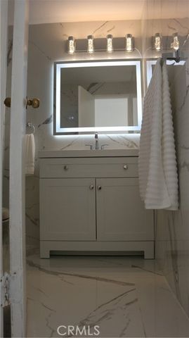 9801 Hibiscus Avenue, Fountain Valley, CA 92708