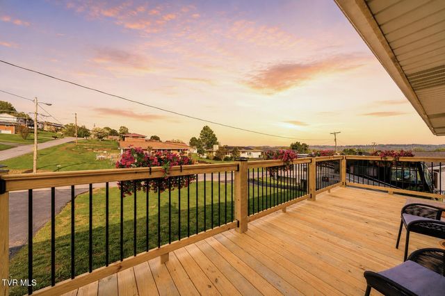 210 Stuffle Street, Kingsport, TN 37660