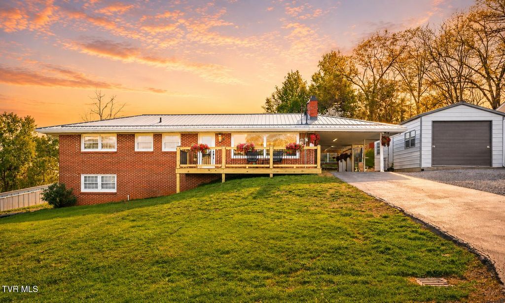 210 Stuffle Street, Kingsport, TN 37660