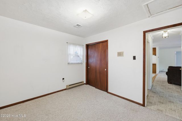 1392 Nixonton Road, Elizabeth City, NC 27909