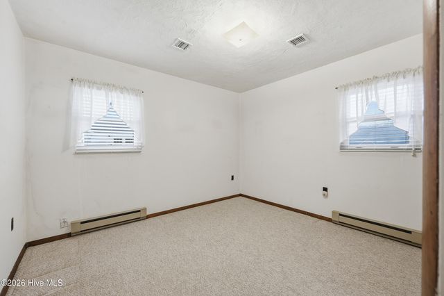 1392 Nixonton Road, Elizabeth City, NC 27909