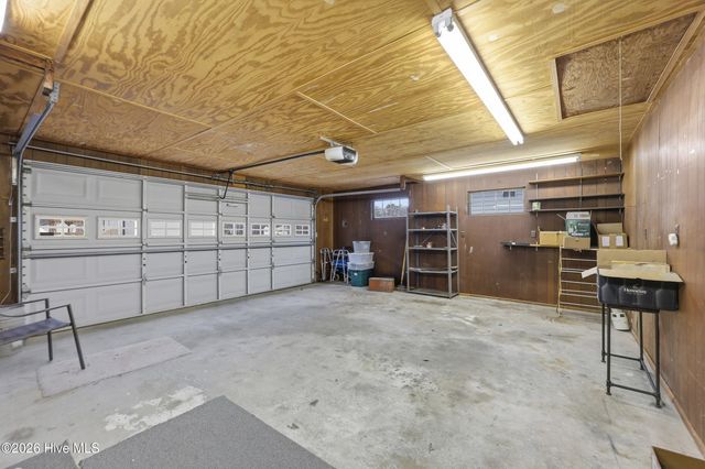 1392 Nixonton Road, Elizabeth City, NC 27909