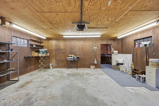 1392 Nixonton Road, Elizabeth City, NC 27909