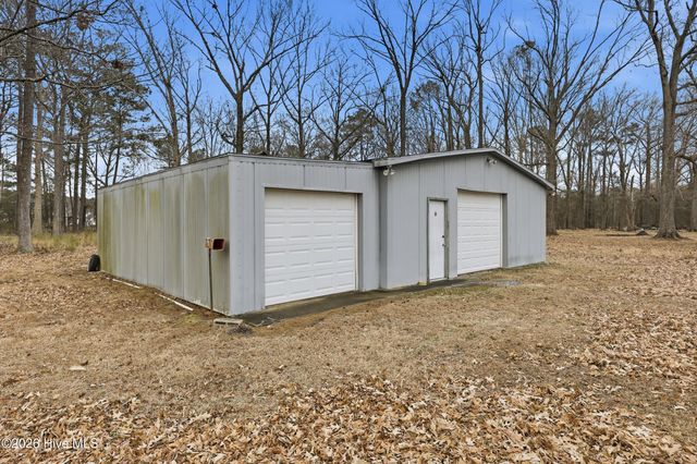 1392 Nixonton Road, Elizabeth City, NC 27909