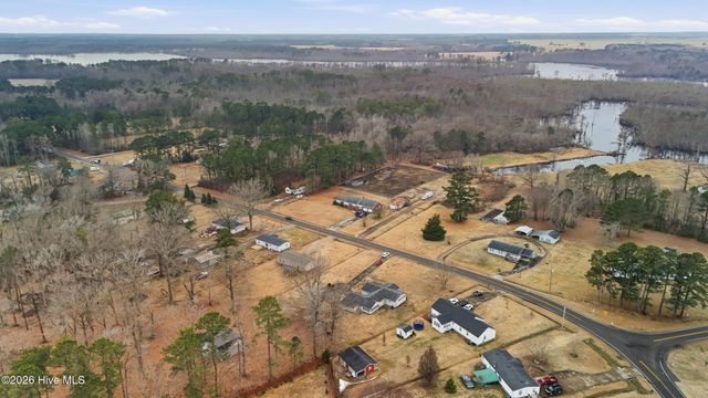 1392 Nixonton Road, Elizabeth City, NC 27909