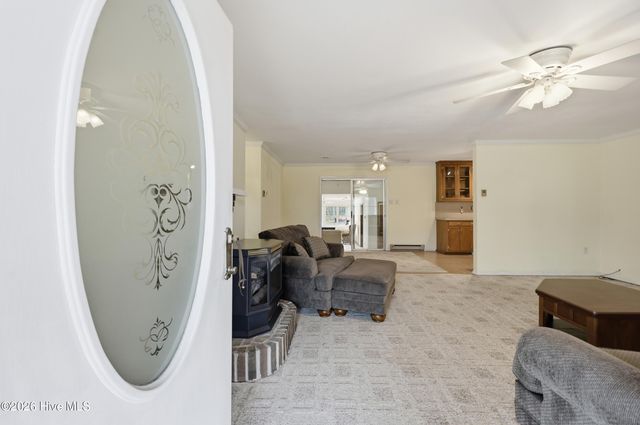 1392 Nixonton Road, Elizabeth City, NC 27909