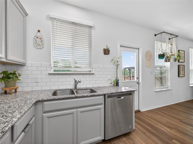 440 English Oak ST, Georgetown, TX 78626