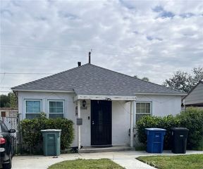 1304 N Griffith Park, Burbank, CA 91506