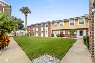 2200 S Palmetto Avenue B050, South Daytona, FL 32119