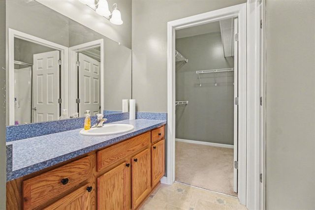 23790 Northstone Village Drive, Taylor, MI 48180