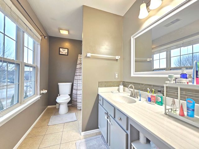579 Scott Lane, Romeoville, IL 60446