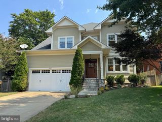 2527 N JEFFERSON ST N, Arlington, VA 22207
