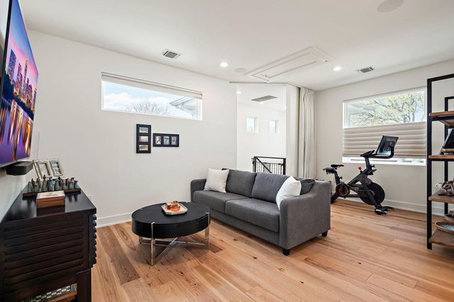 6310 Waynesburg CV, Austin, TX 78723