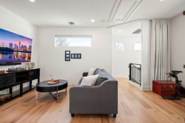 6310 Waynesburg CV, Austin, TX 78723