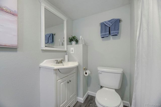 6796 S Holland Way, Littleton, CO 80128