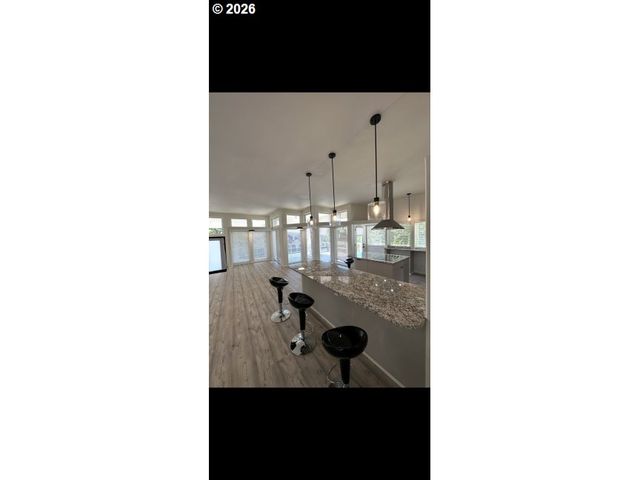 16408 Sw TIMBERLAND Dr, Beaverton, OR 97007