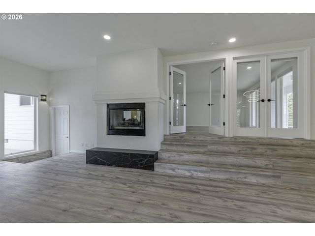 16408 Sw TIMBERLAND Dr, Beaverton, OR 97007