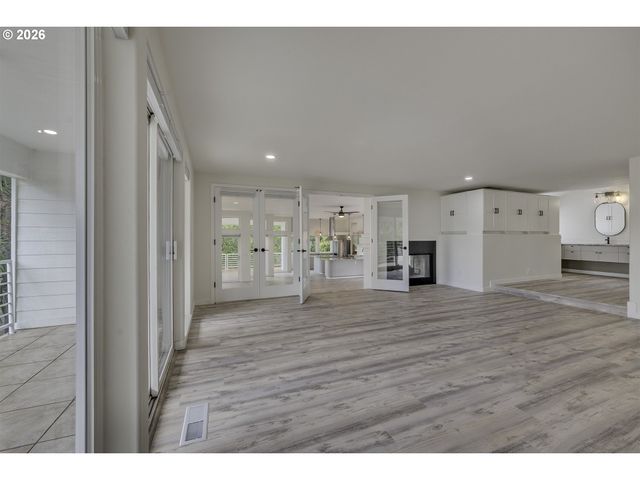 16408 Sw TIMBERLAND Dr, Beaverton, OR 97007