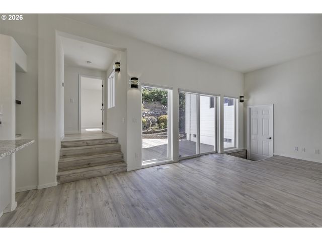 16408 Sw TIMBERLAND Dr, Beaverton, OR 97007