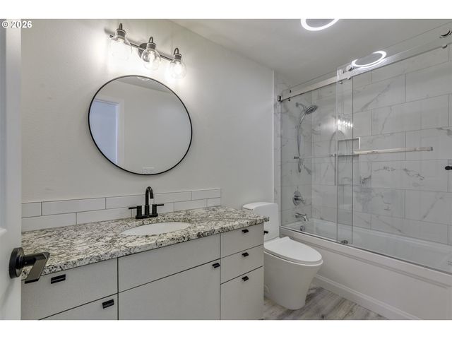 16408 Sw TIMBERLAND Dr, Beaverton, OR 97007