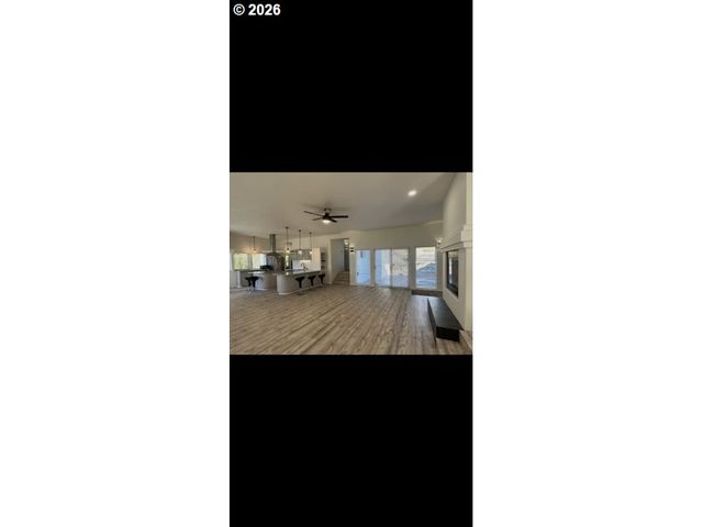 16408 Sw TIMBERLAND Dr, Beaverton, OR 97007