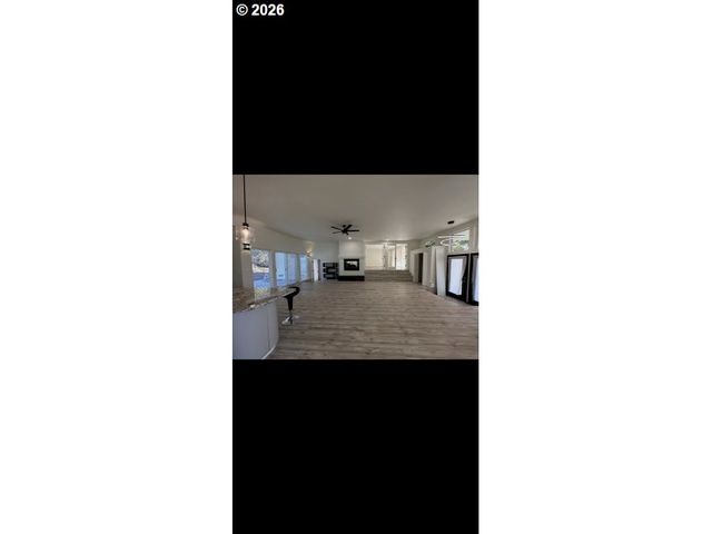 16408 Sw TIMBERLAND Dr, Beaverton, OR 97007