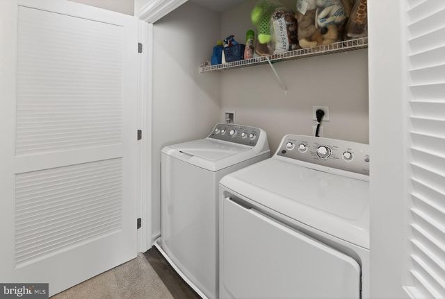 157 LUKENS MILL DR, Coatesville, PA 19320