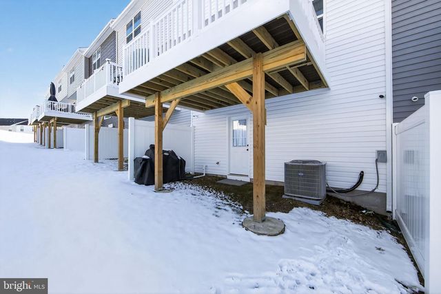 157 LUKENS MILL DR, Coatesville, PA 19320