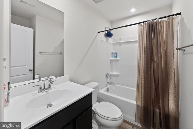 157 LUKENS MILL DR, Coatesville, PA 19320