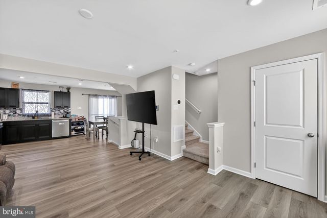 157 LUKENS MILL DR, Coatesville, PA 19320