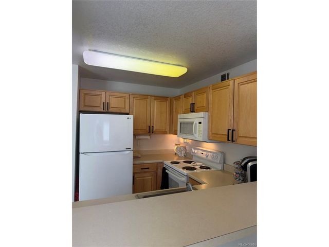 6001 S Yosemite St G204, Greenwood Village, CO 80111