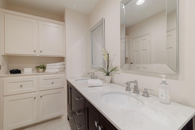 3718 Cleburne Street, Houston, TX 77004