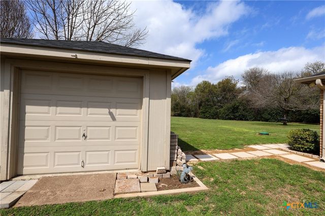 3632 North Drive, Belton, TX 76513