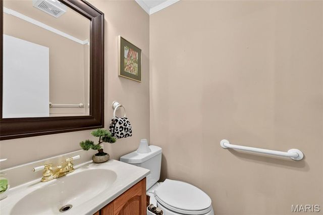 960 Washington Street, Florissant, MO 63031
